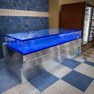 AQD3X8FF Lobster Tank